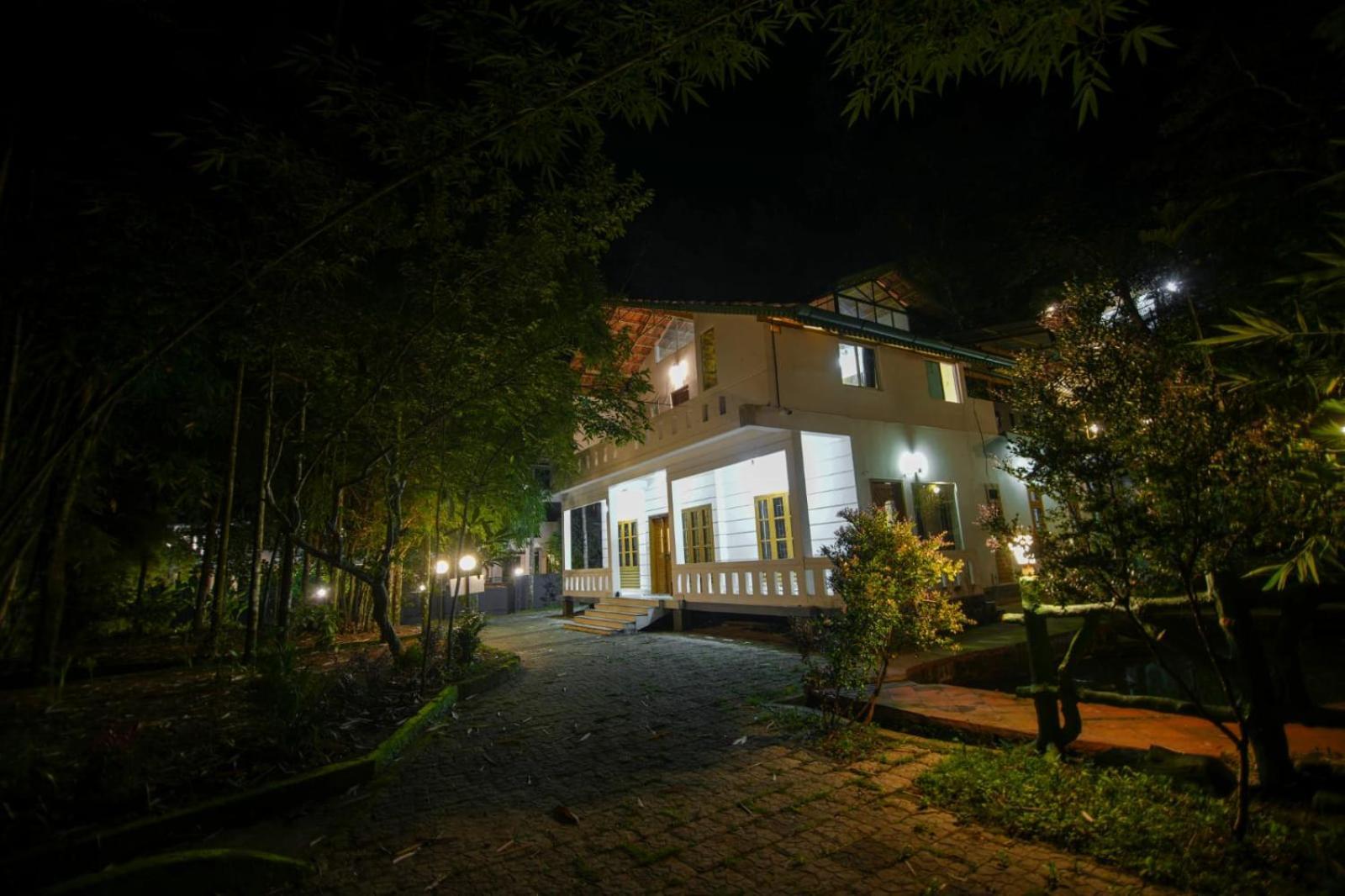 B'Camp Resorts & Homestays Ваянад Экстерьер фото
